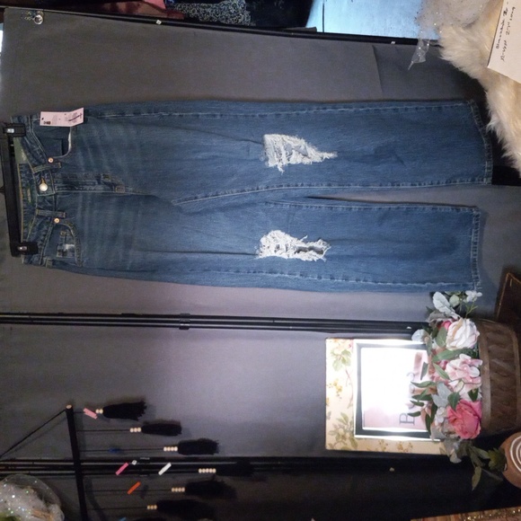 Wild Fable Super High Rise Baggy Jeans NWT - Picture 2 of 7